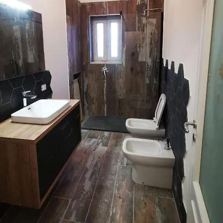 Holiday home Faccia Gialla